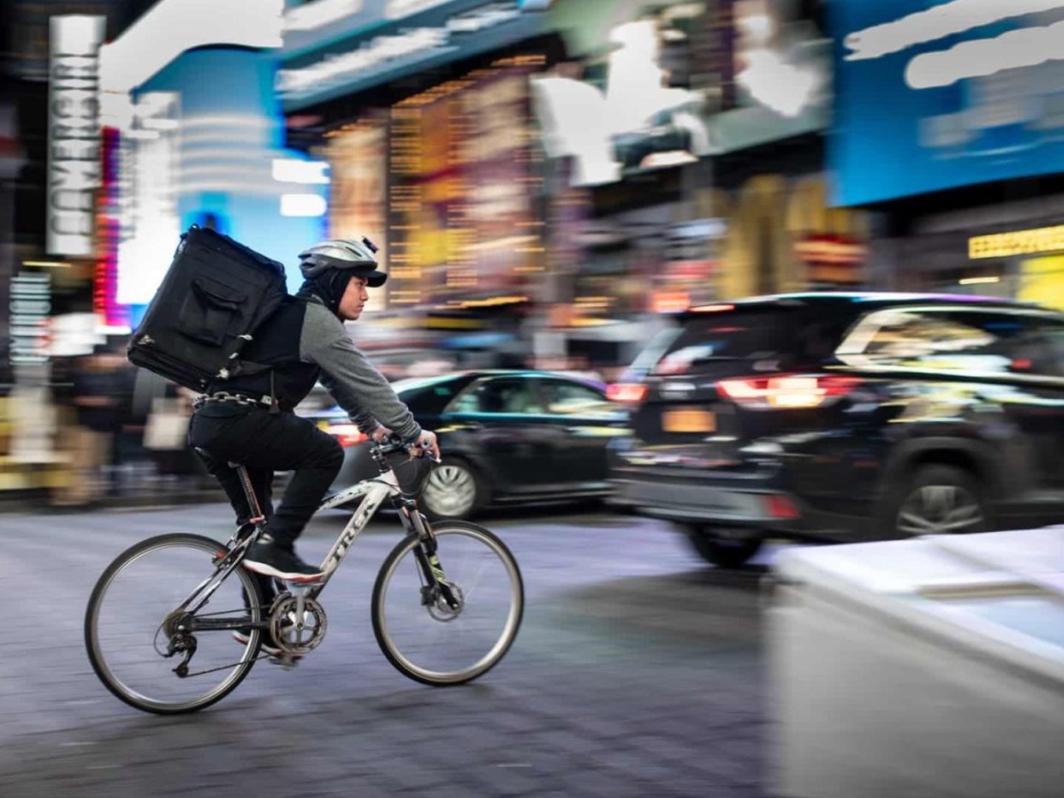 Plateformes de livraison, travailleurs de&nbsp;l’urgence